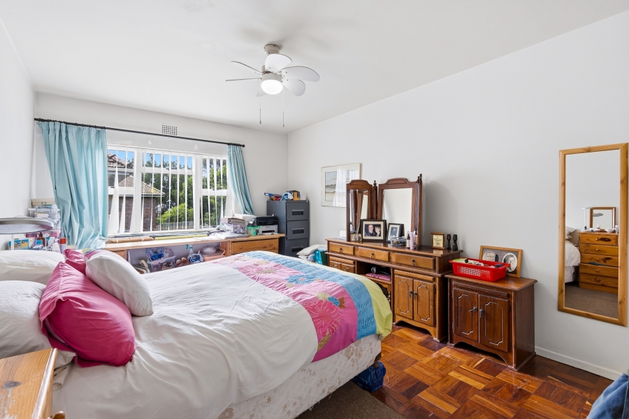 1 Bedroom Property for Sale in Pinelands Western Cape